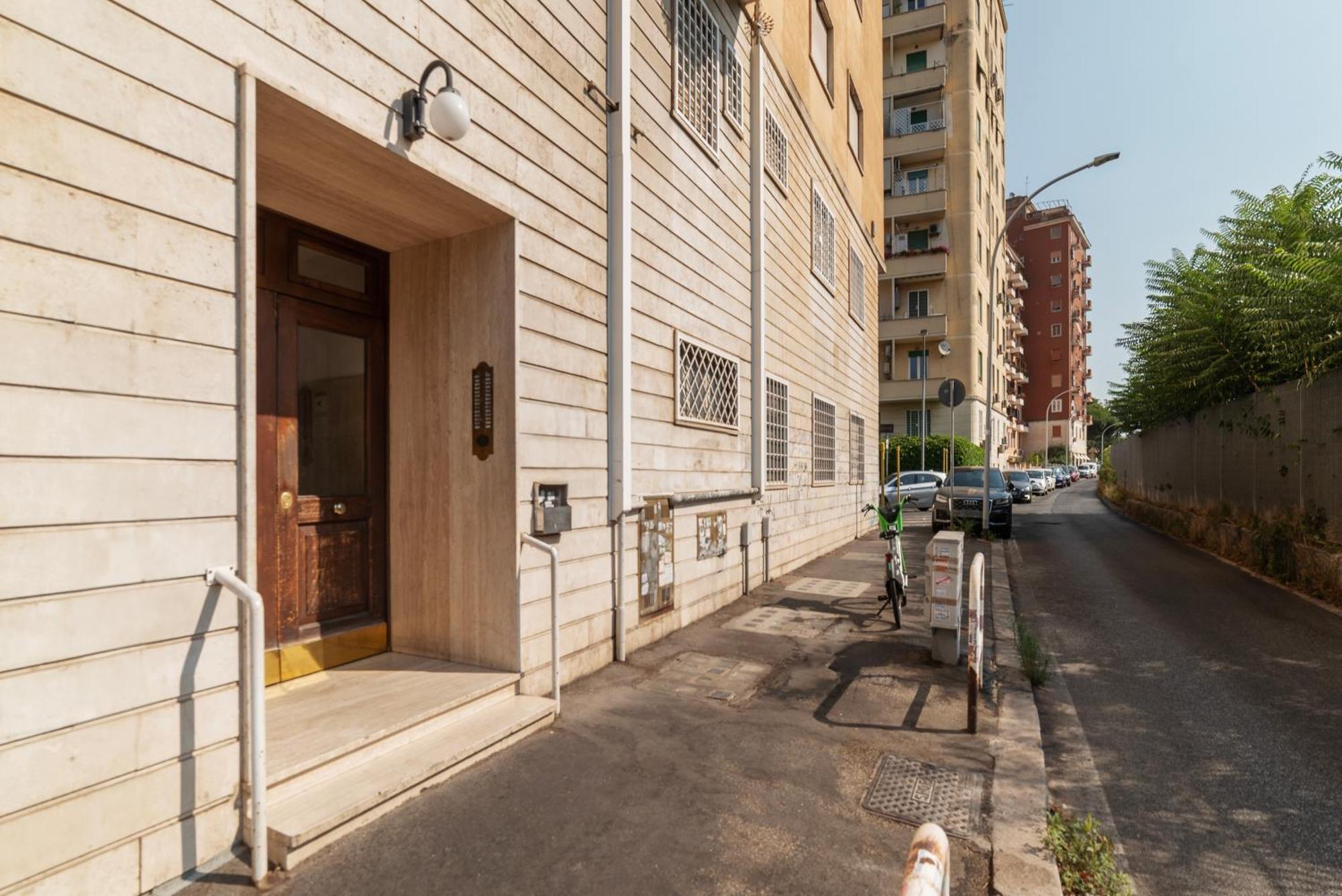 Appartement Piazza Zama Huge Rome
